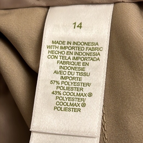 Liz Claiborne Liz Golf ladies shorts - Picture 4 of 5